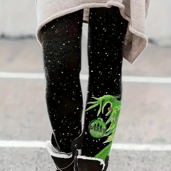 Boutique Pants - Grinch Tree Leggings